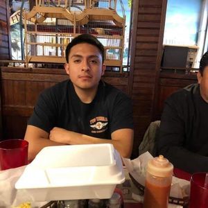 Meet your Posher, Salazar